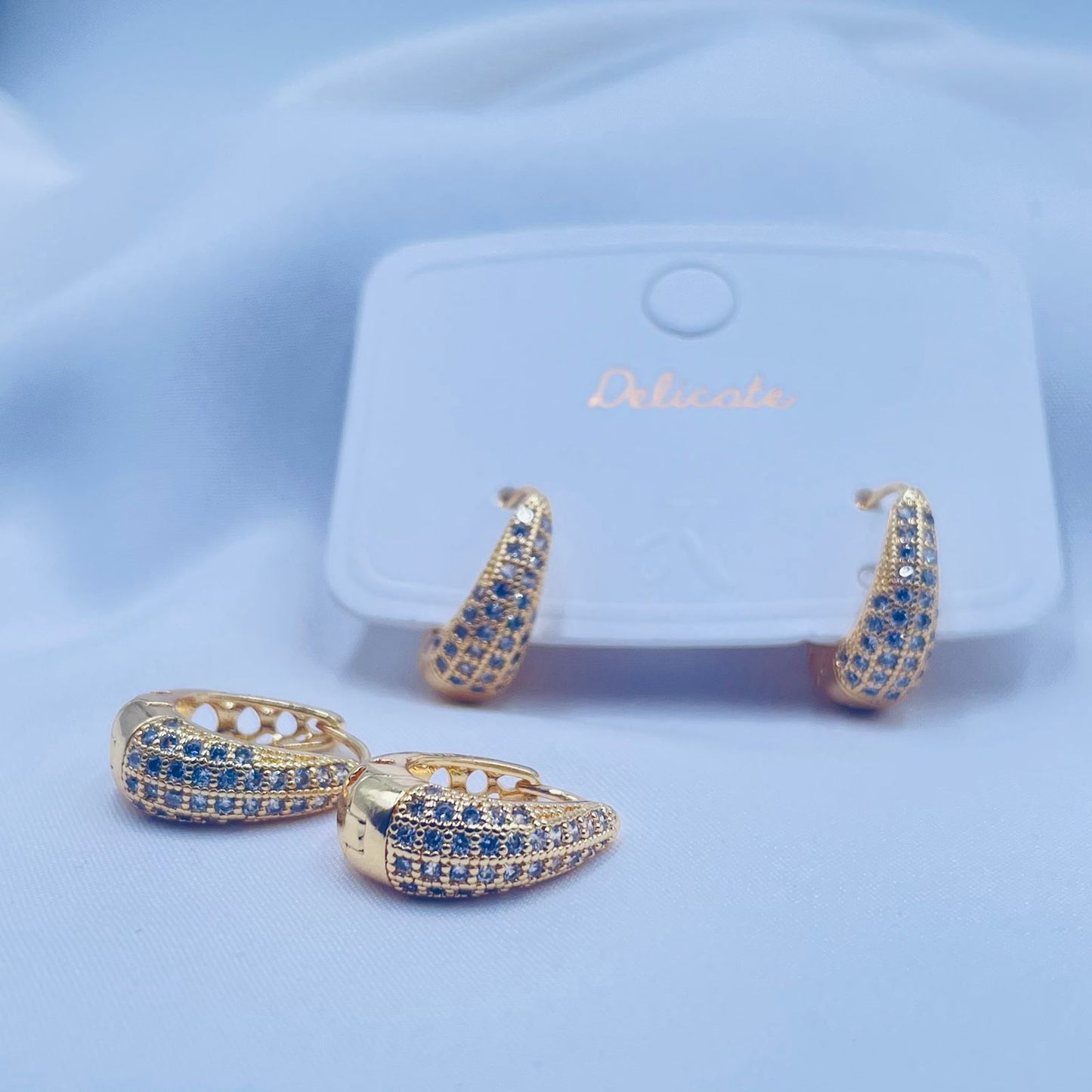 Ocean Glimmer Earrings