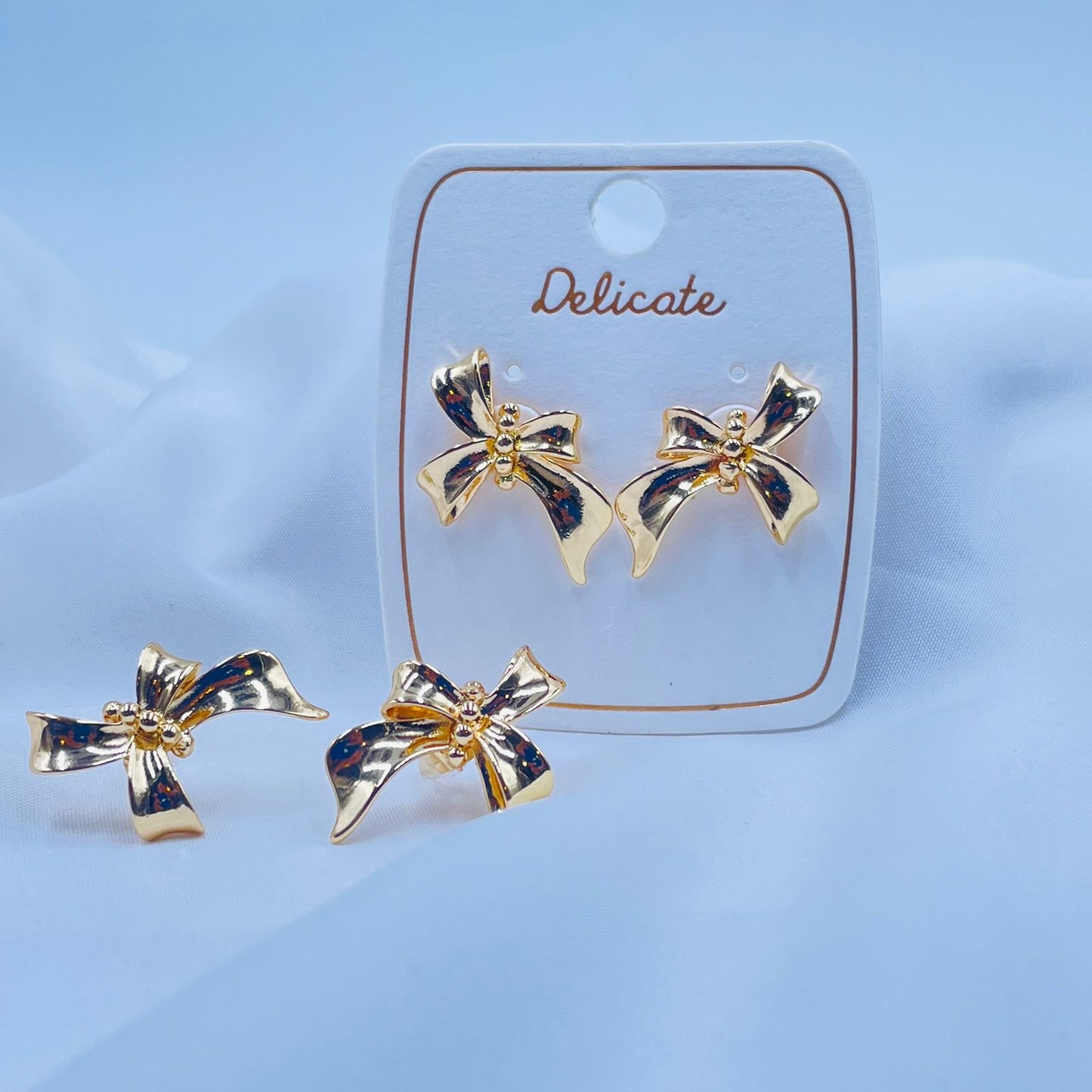 Bow Grace Gold Earrings