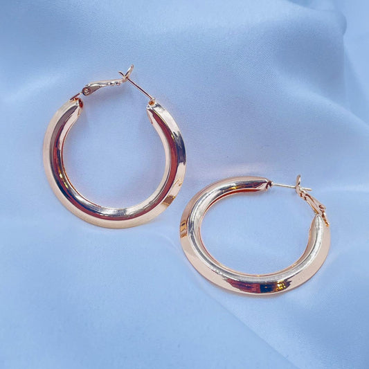 Eterna Rosegold Hoop Earrings