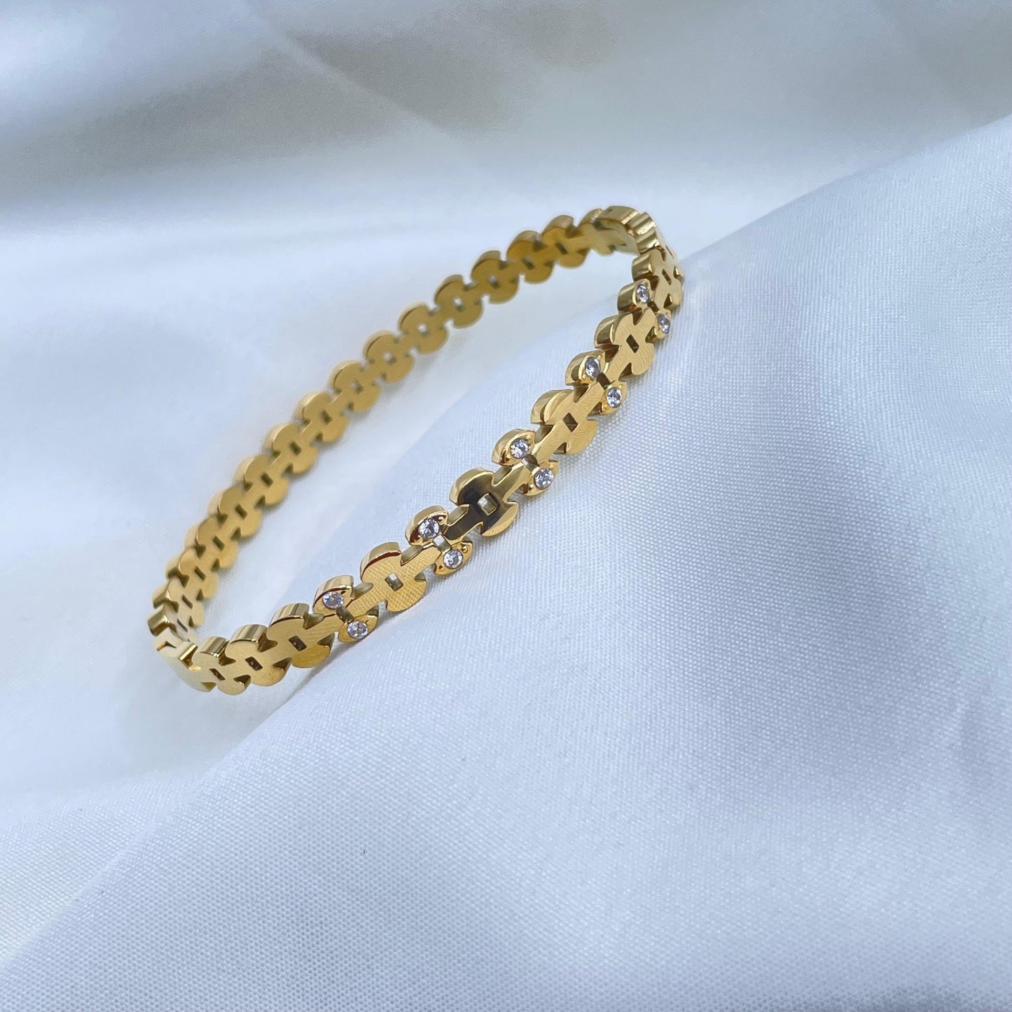 Eternal Gold Bracelet