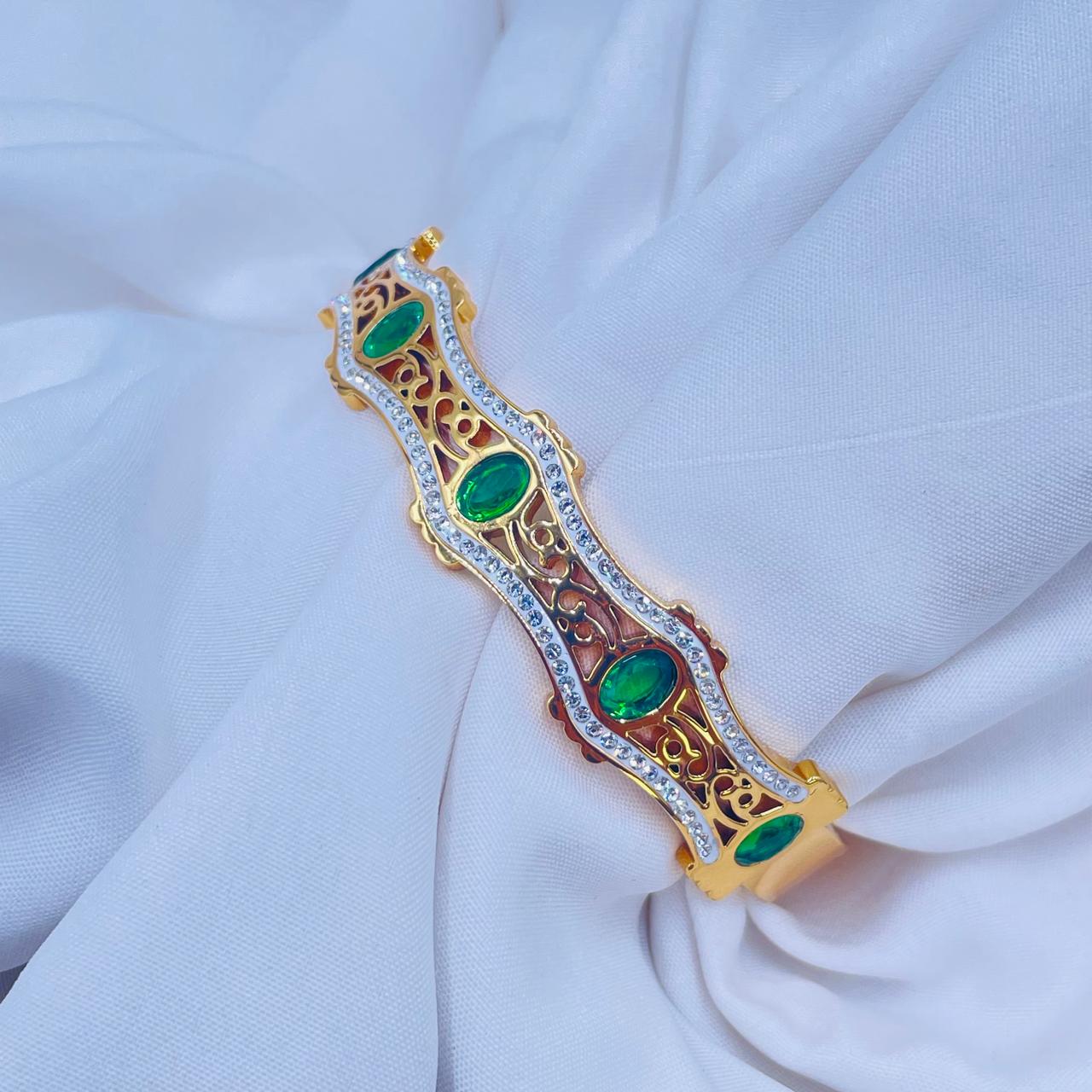 Emerald Serpent  bracelet