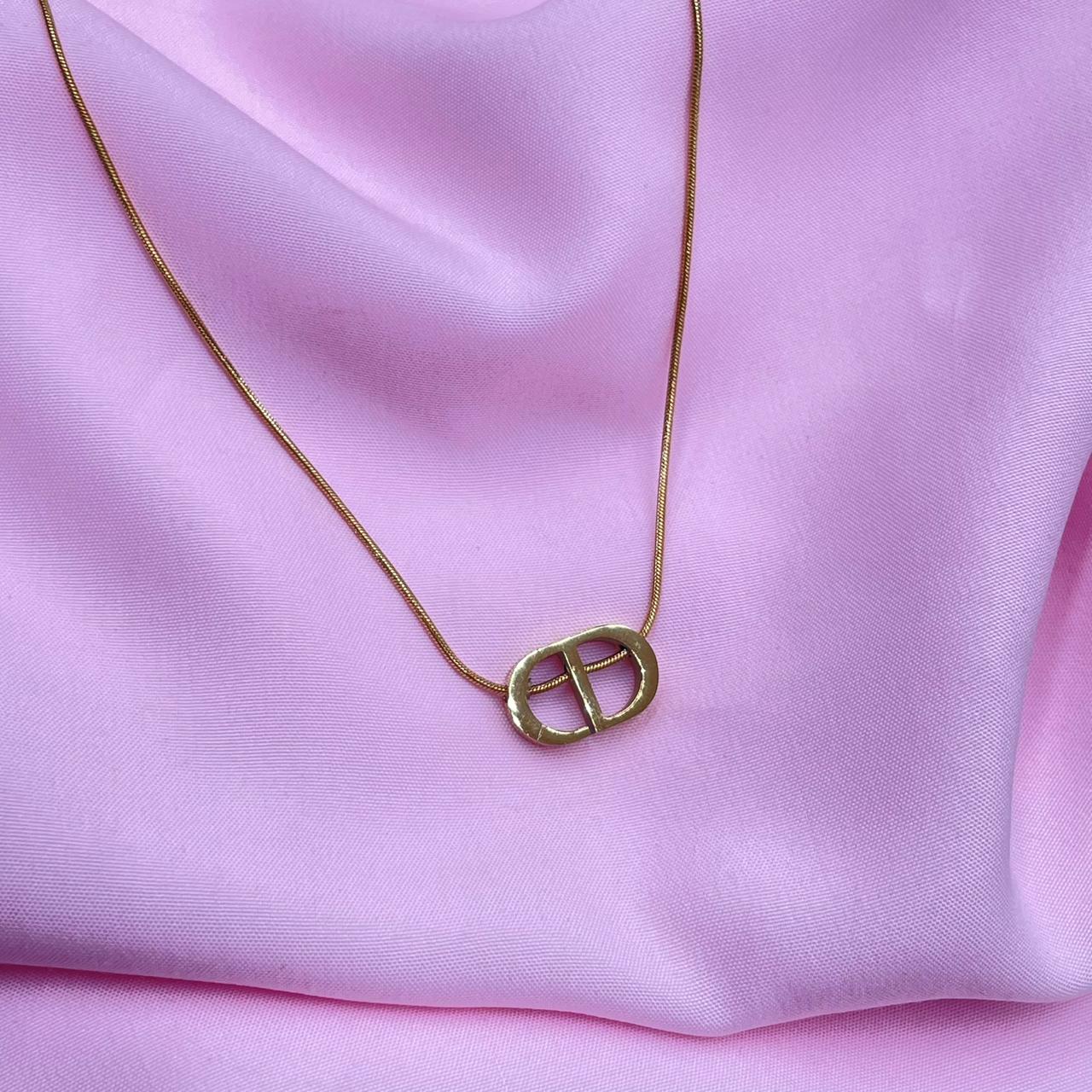 Oval Grace Necklace
