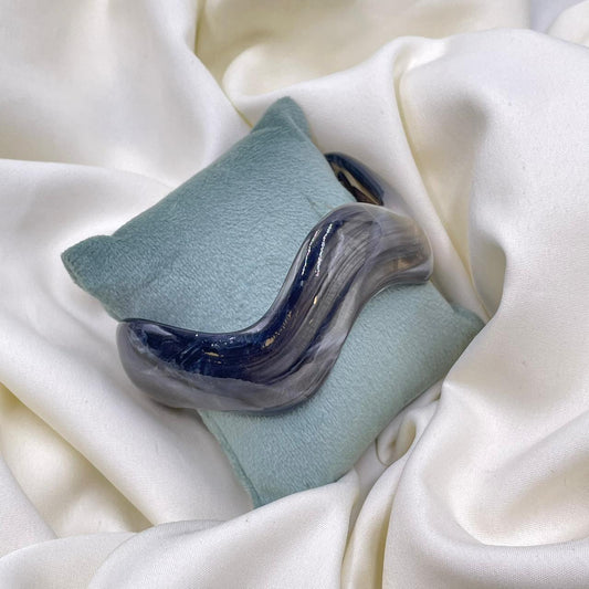 Elara Resin Bracelet