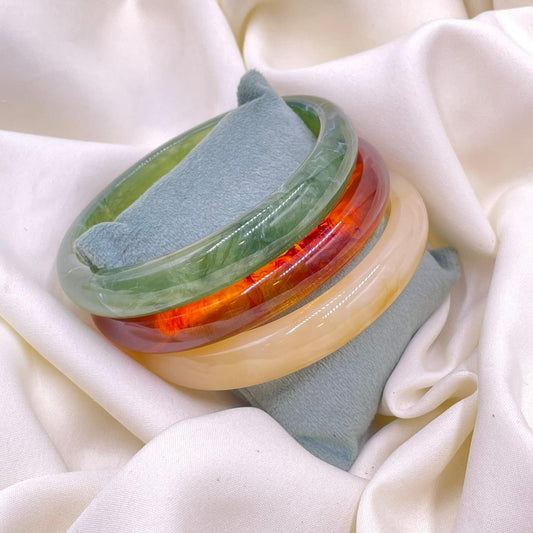 Velvet Rise Set Resin Bracelet