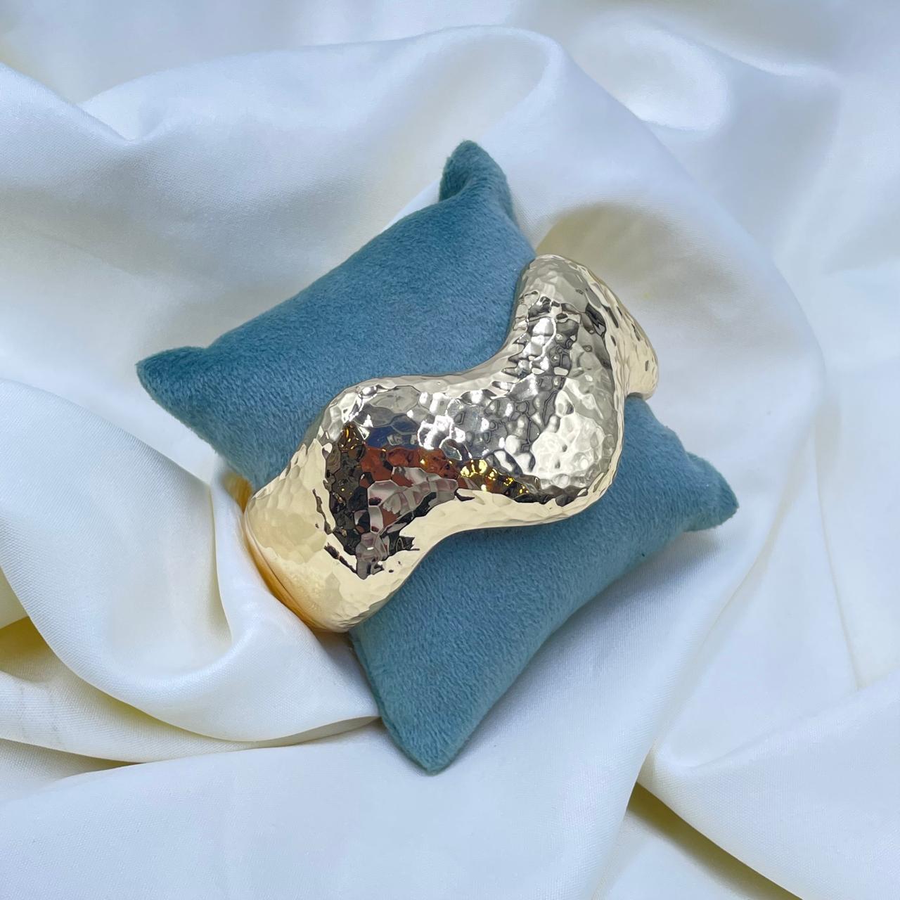 Molten Gold Statement Kada