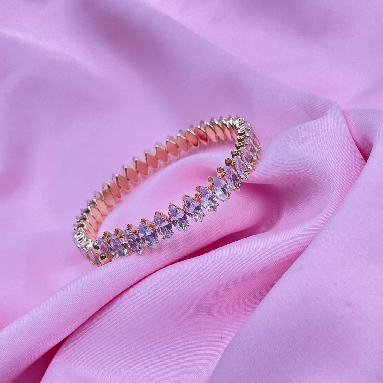 Crystal Crown Tennis Kada