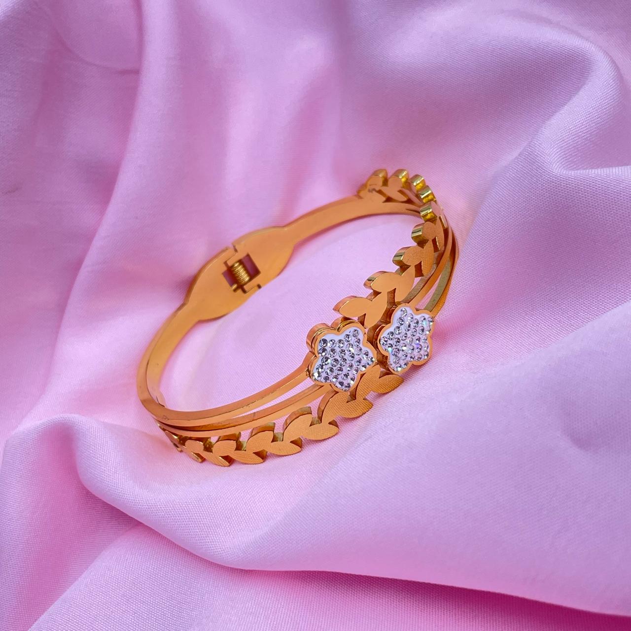 Golden Drift Bracele