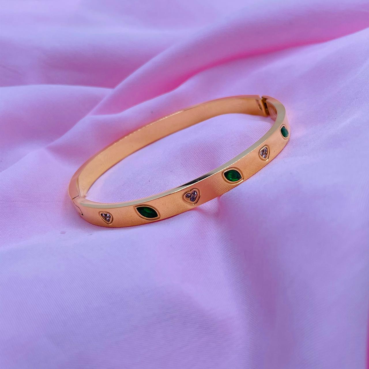 Kai Bracelet