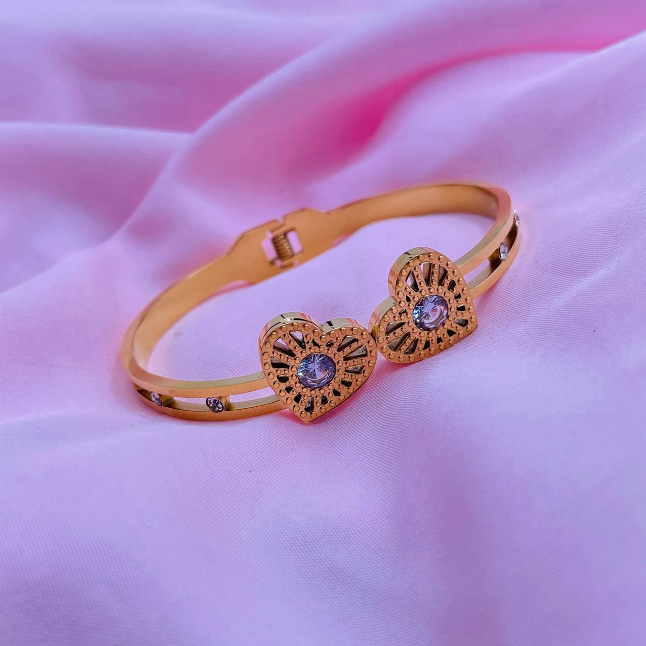 Classic Gold Bracelet