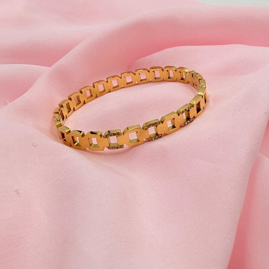 Golden Loop Bracelet