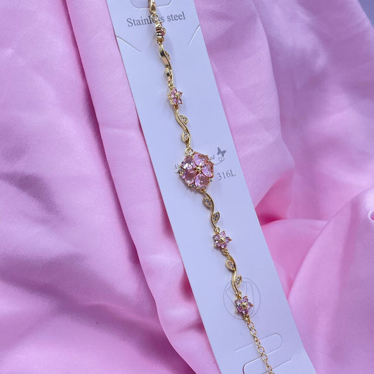 Minimal Tulip Chain Bracelet