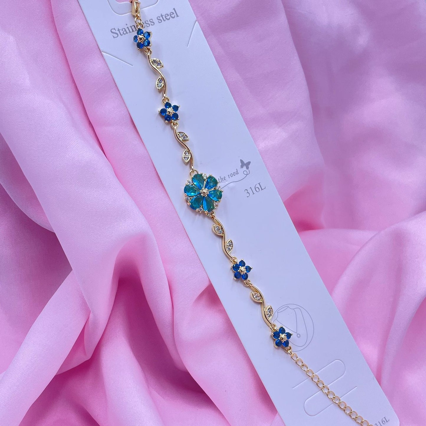Vintage Tulip Chain Bracelet