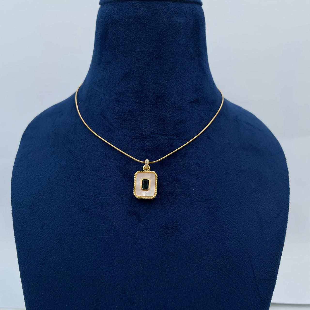 Green Gem Cable Chain