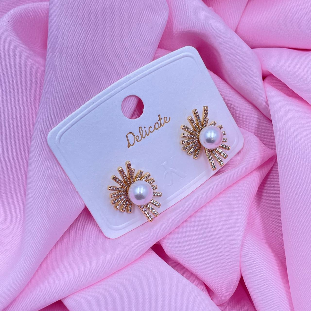 Nova Gold Earrings