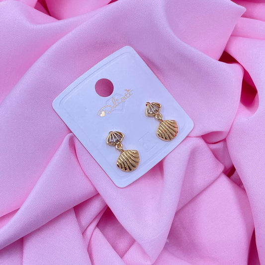 Golden Shell Earrings