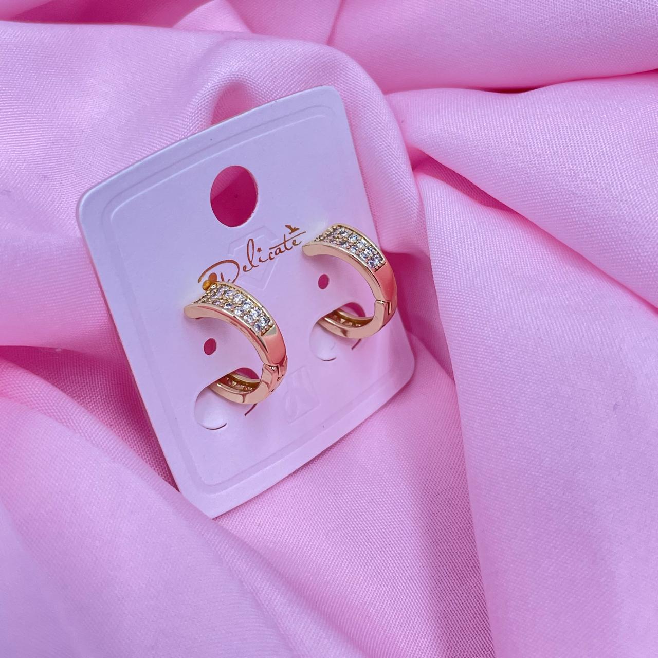 Regal Shine Earrings