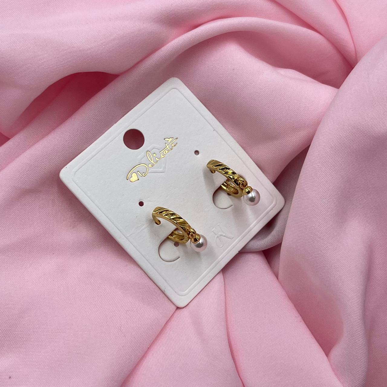 Pearl Gold Earrings