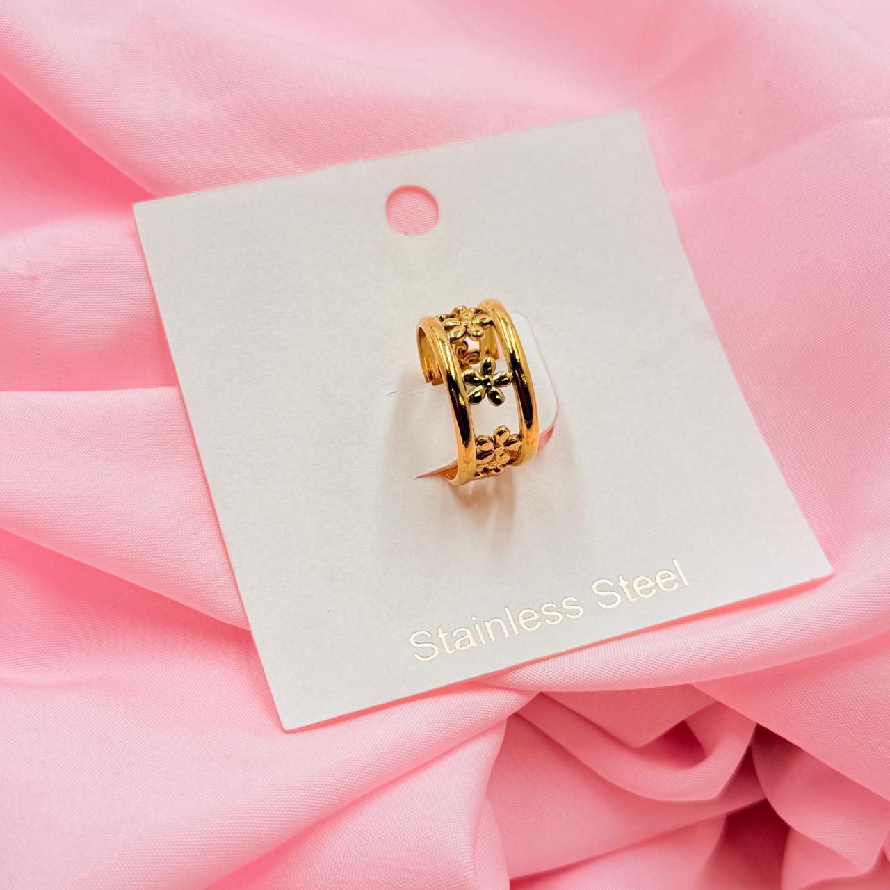 Modern Aura Ring