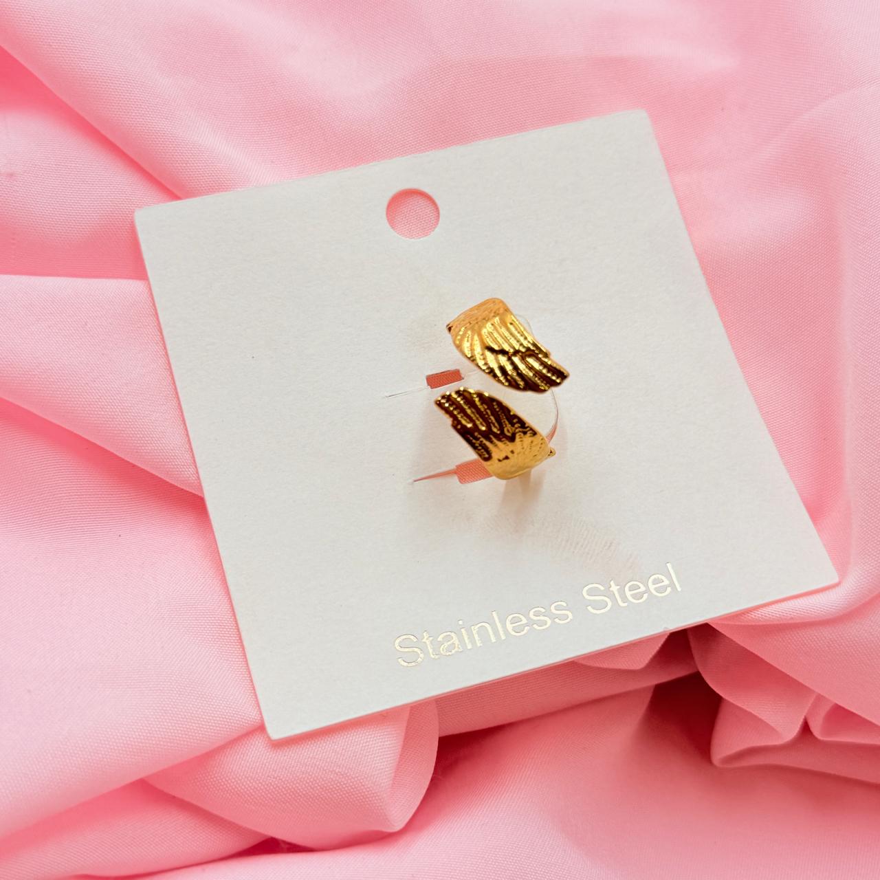 Golden Luxe Ring