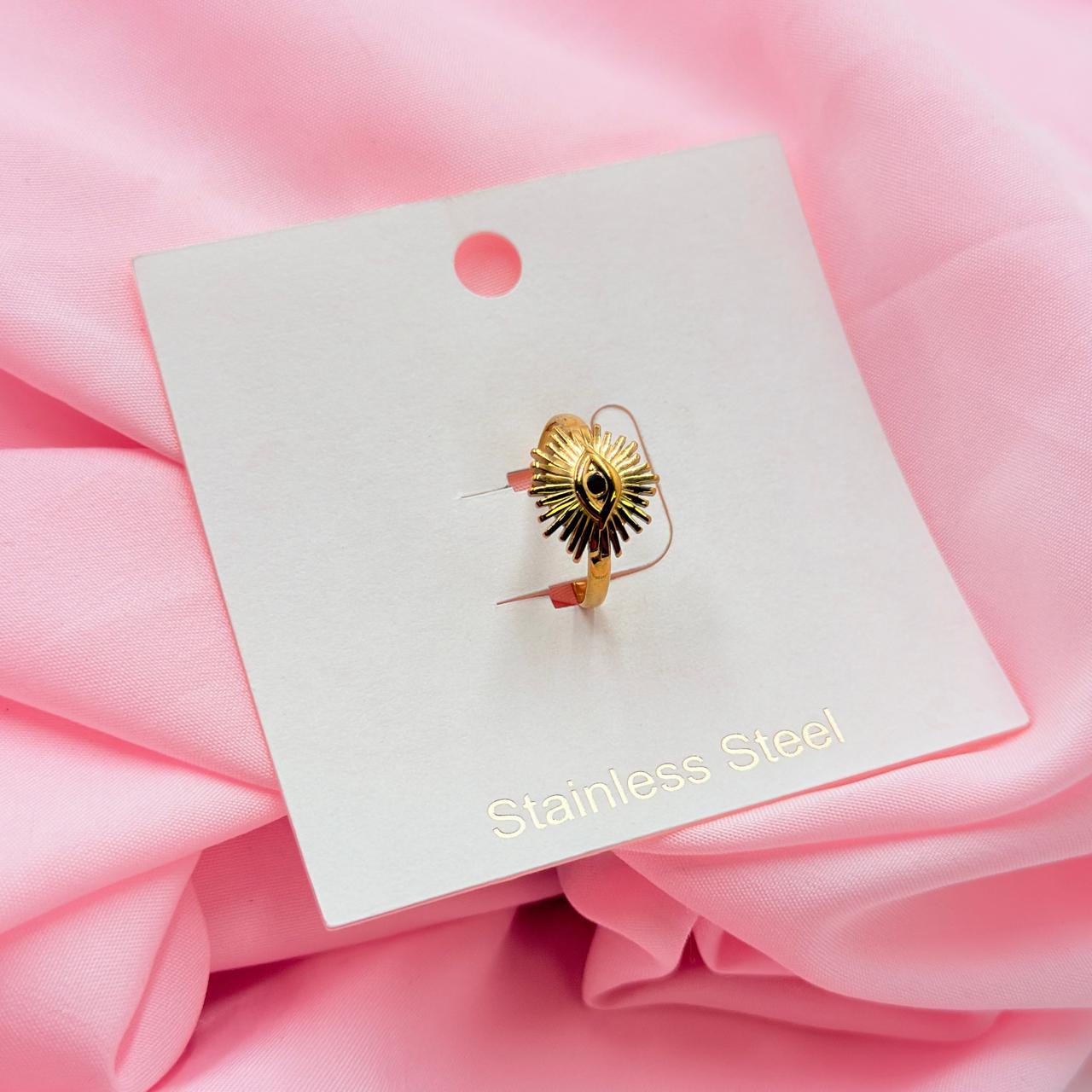 Noble Crest Ring