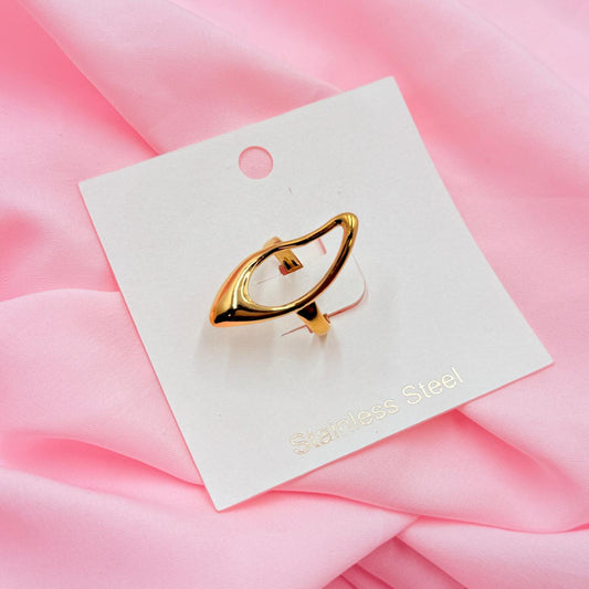 Titan Loop Ring