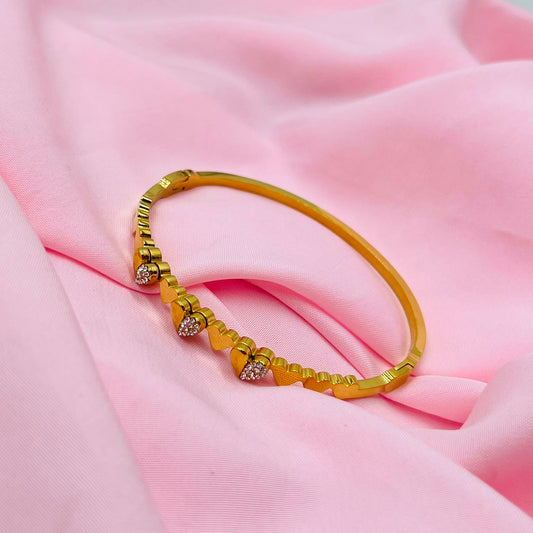Luxe Loop Bracelet