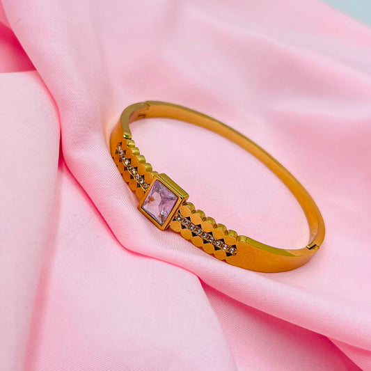 Celeste Curve Kada Bracelet