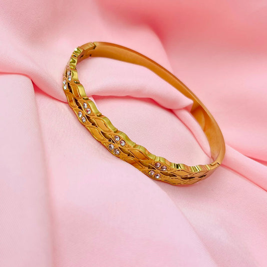 Luxora  Kada Bracelet