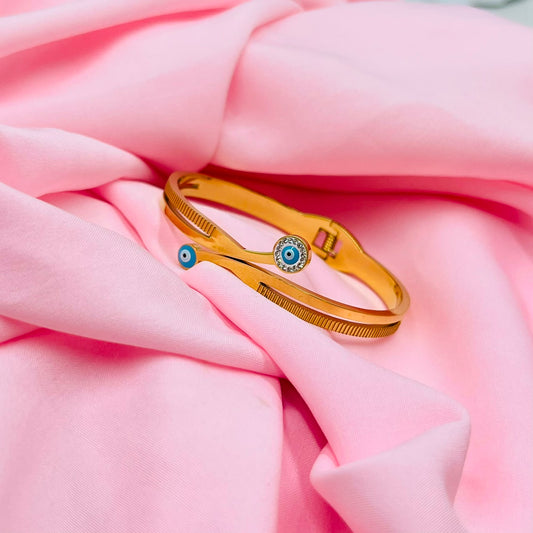 Whisper Bracelet