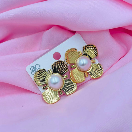 Shahi Twinkle  Earrings