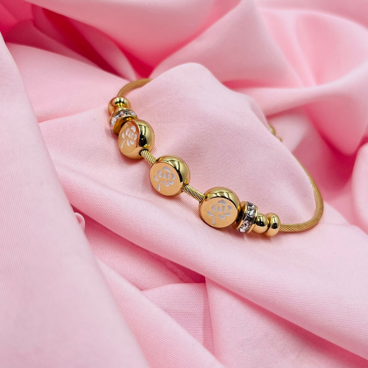 Classic bracelet