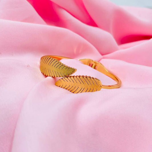 Petal Link Baby Size Bracelet