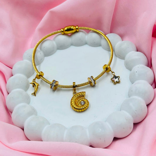 Minimal Classic Bracelet