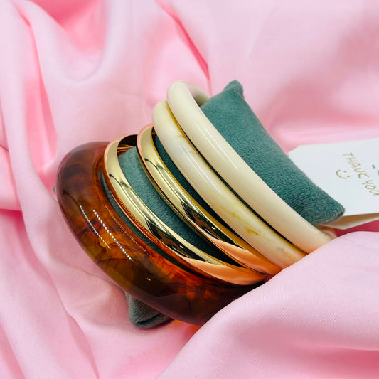 Emerald Bloom Resin Bracelet Set Of 5