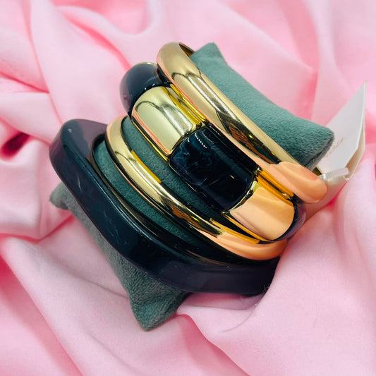 Petal Whisper Resin Bracelet set of 4