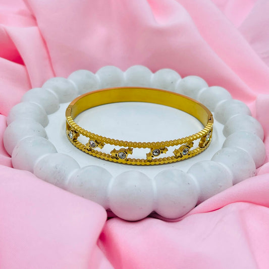Nova Golden bracelet
