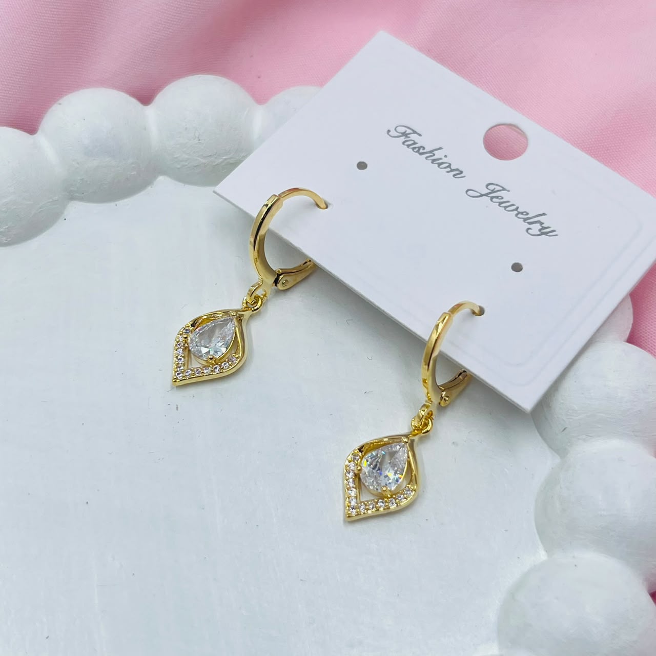 Crystal Shine  Earrings