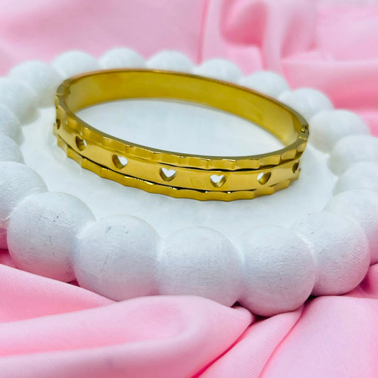 Golden Wonder Bracelet