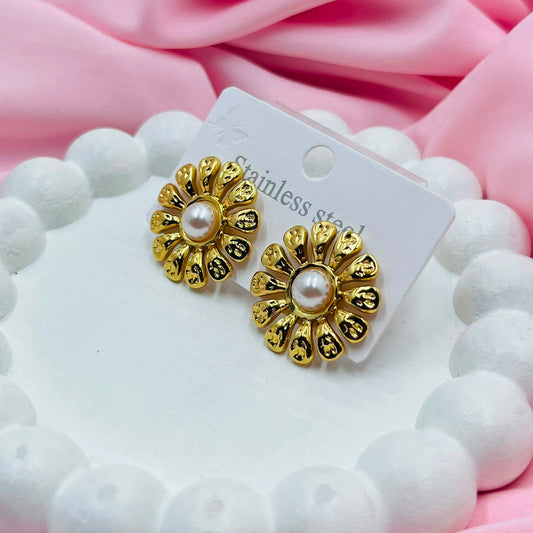 Pearl Luxe Earrings