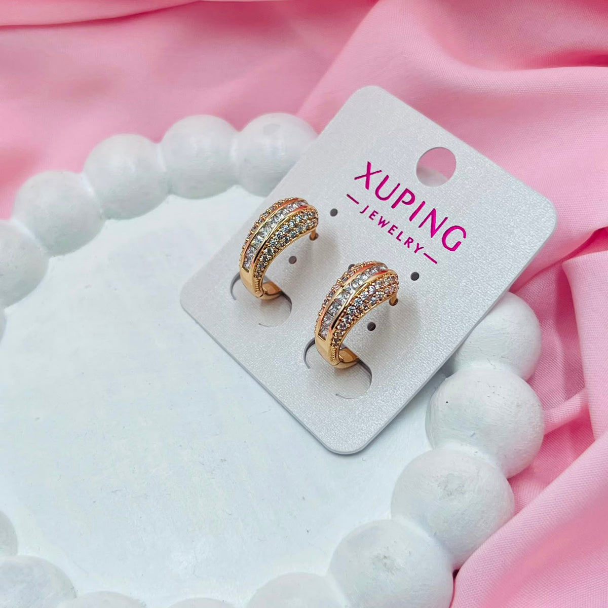 Glamour Clasps Earrings- XUPING