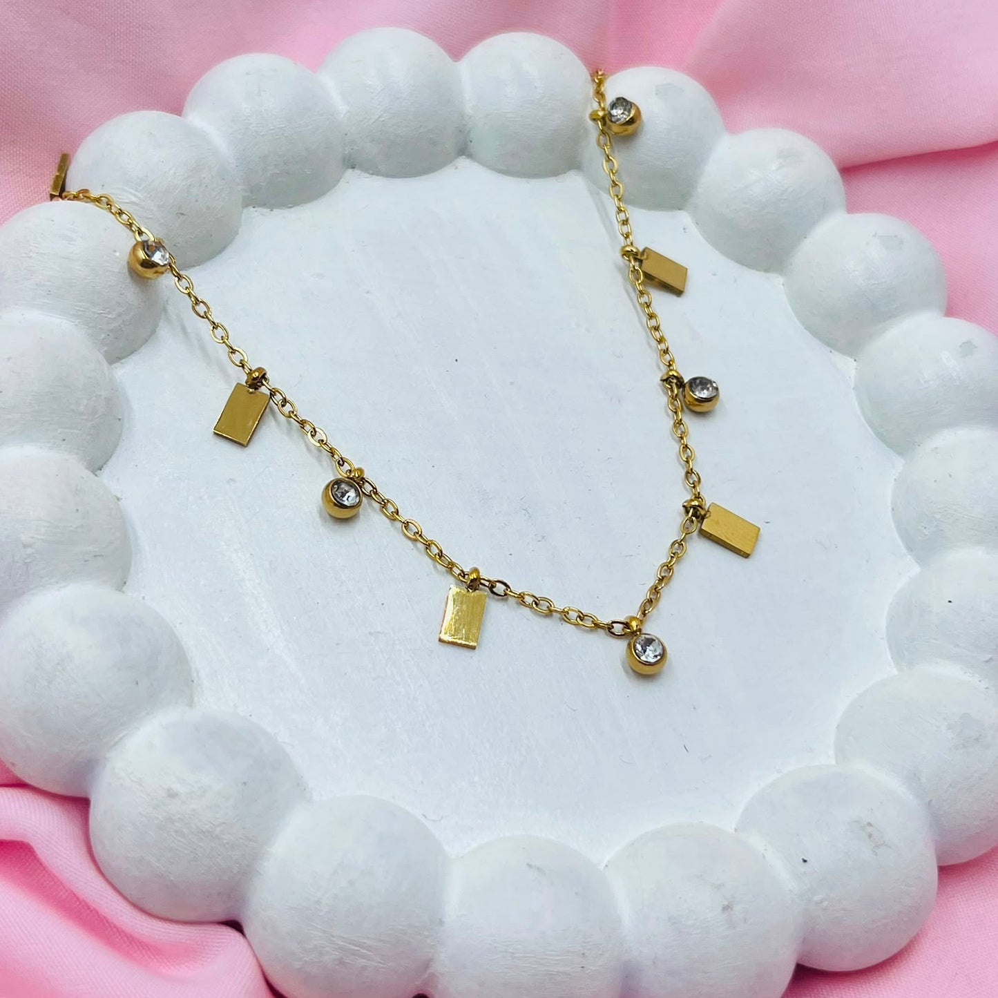 Pure Line  Necklace