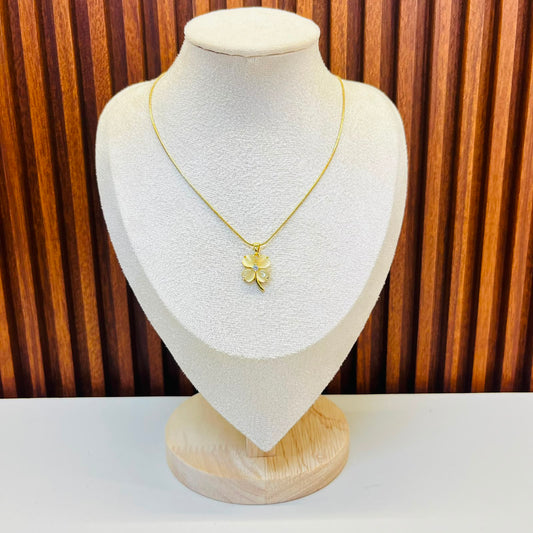 Elara Necklace