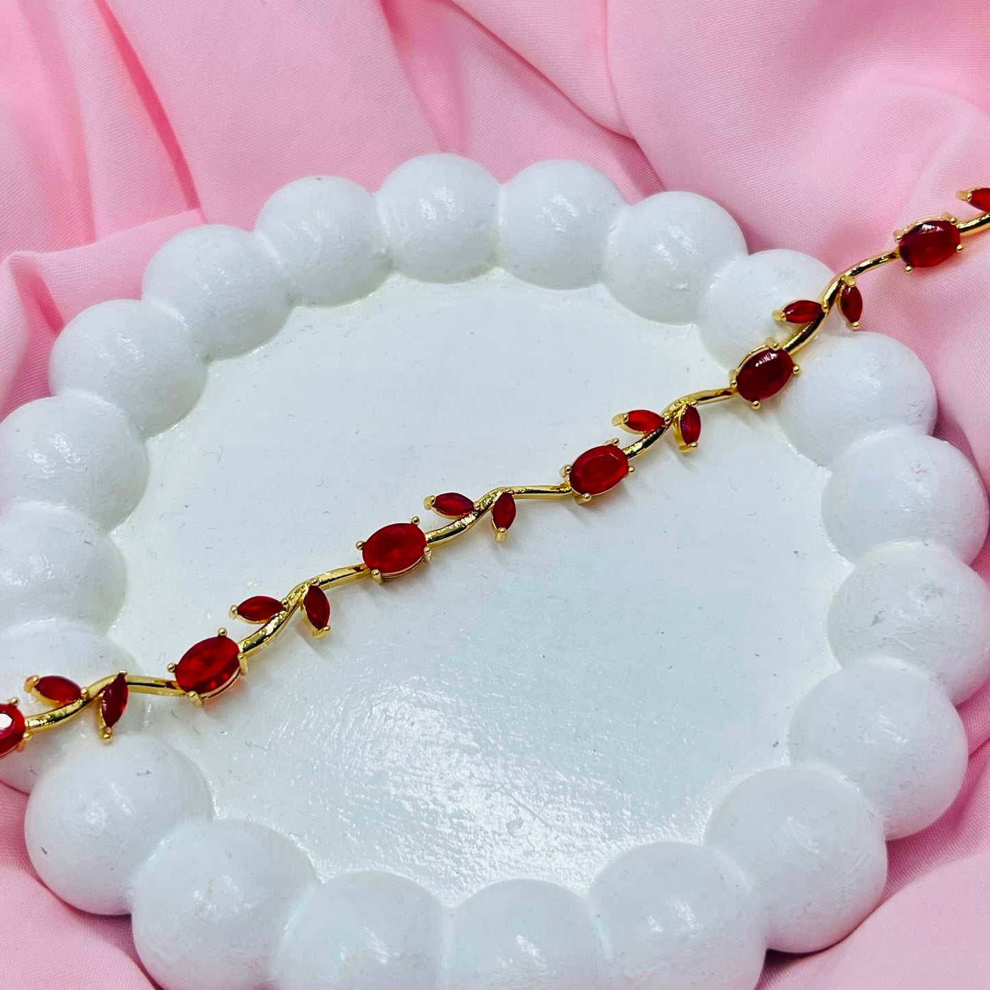 Golden Tulip Link Bracelet
