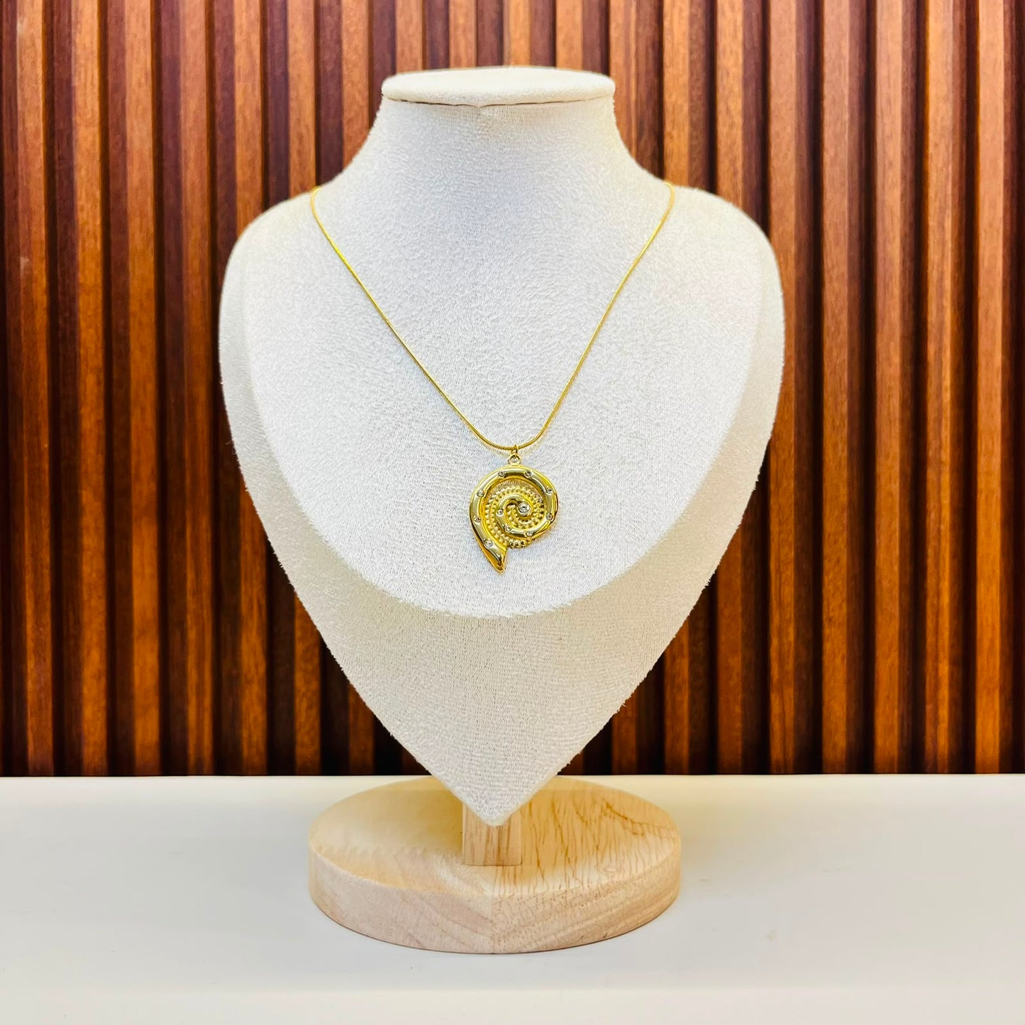 Dazzle Nest Necklace