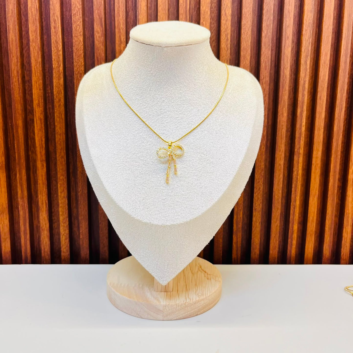 Aurora Glow Necklace