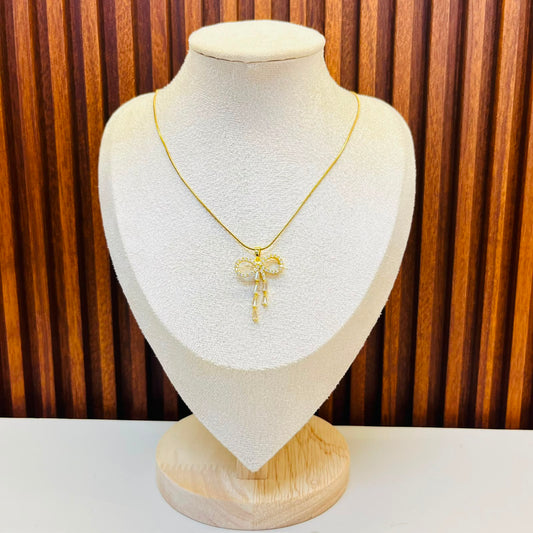 Elegant Spark Necklace