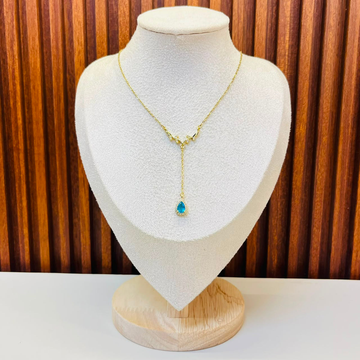 Small Teardrop Necklace
