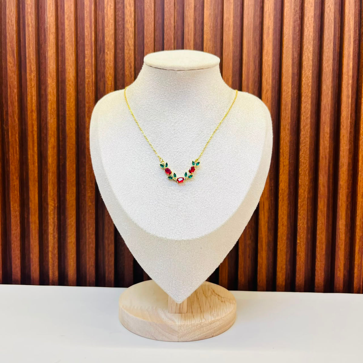 Tulip Essence Chain