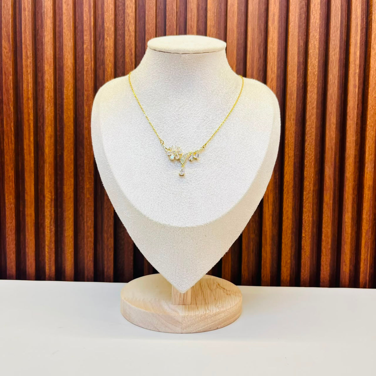 Floral Or Leaf Necklaces
