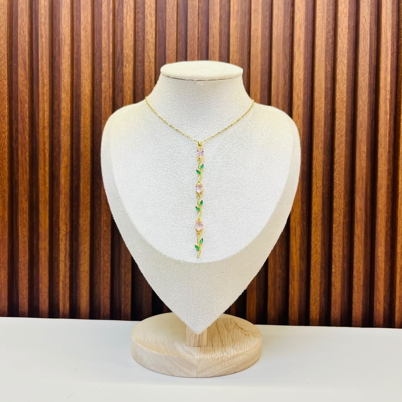 Tulip Stem Chain